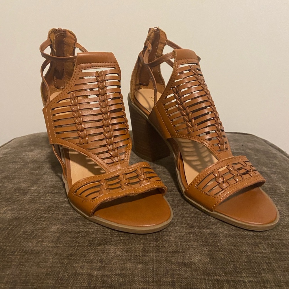 Women's Brown Heeled Sandals